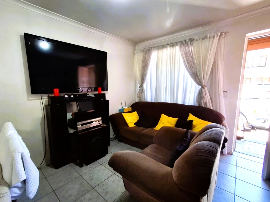 1 Bedroom Property for Sale in Morgenster Western Cape